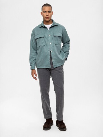 Antioch Regular fit Button Up Shirt in Green