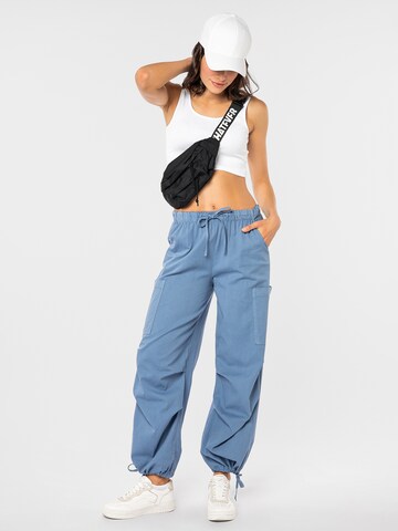 Sublevel Tapered Hose in Blau