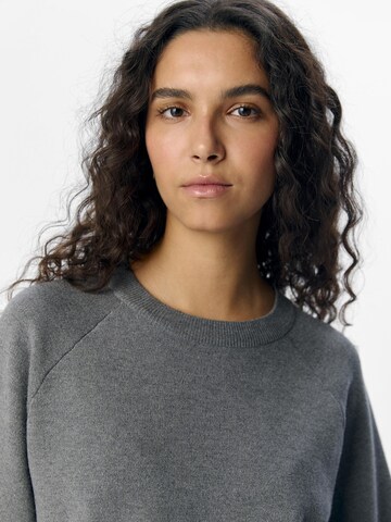 Pull-over 'OBJReynard' OBJECT en gris