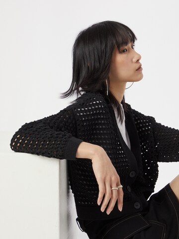 Cardigan 'Pascaale' ARMEDANGELS en noir