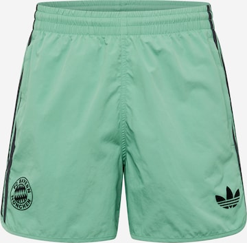 Regular Pantaloni sport de la ADIDAS PERFORMANCE pe verde: față