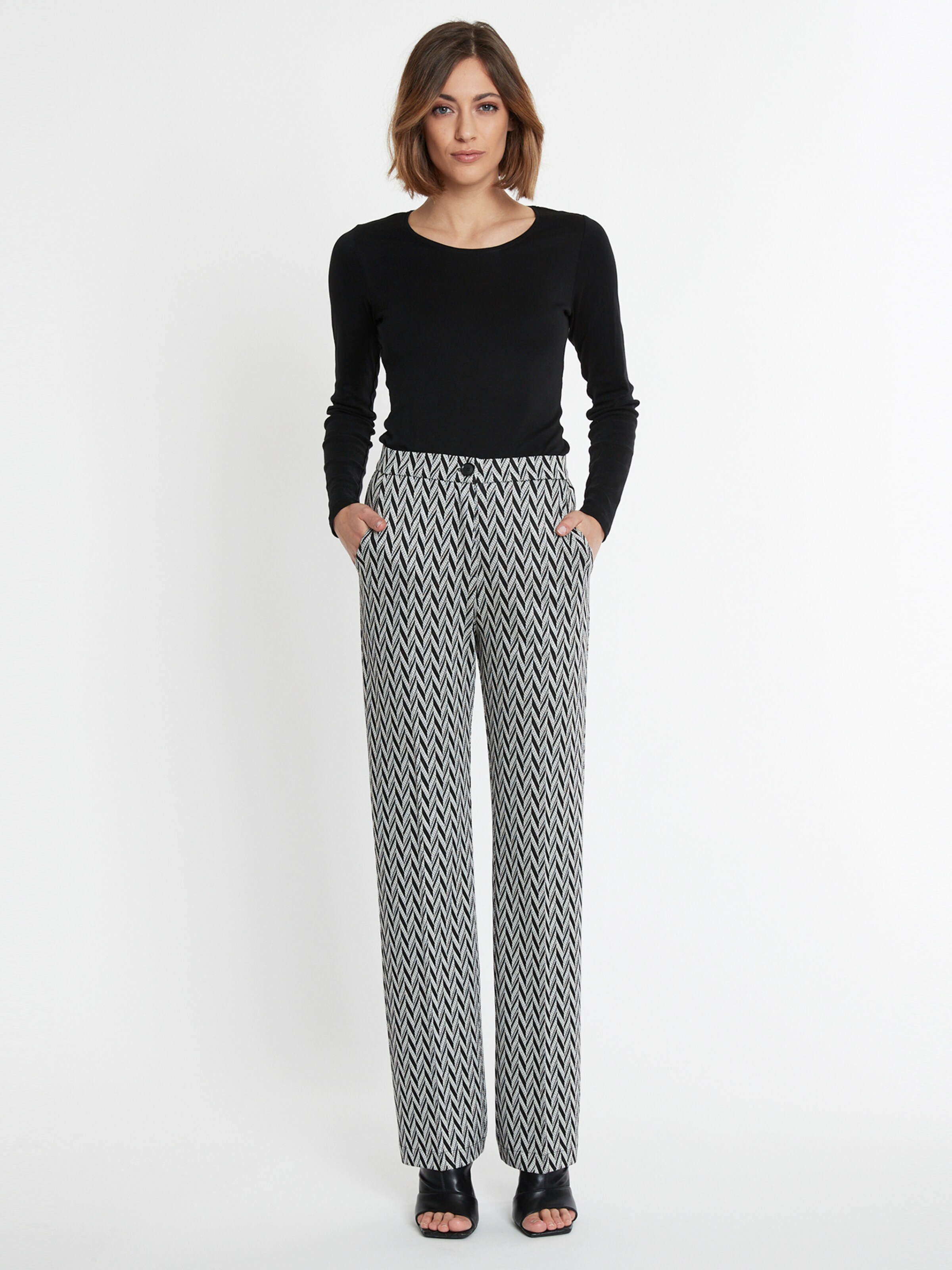 Ana Alcazar Regular Hose in Schwarz