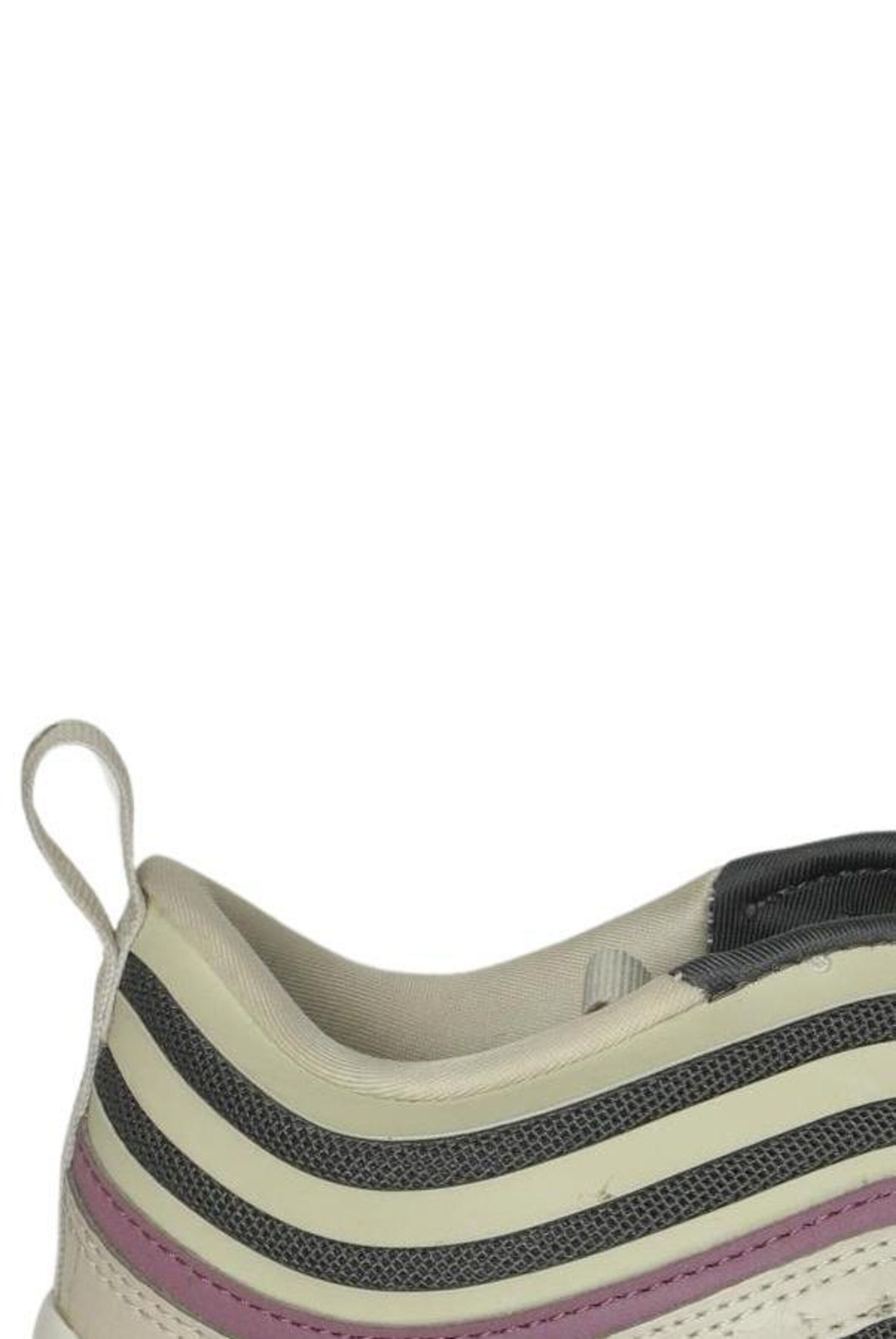 NIKE Sneaker 38,5 in Mischfarben