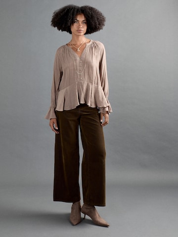 Apricot Wide leg Jeans 'Flora' in Bruin: voorkant