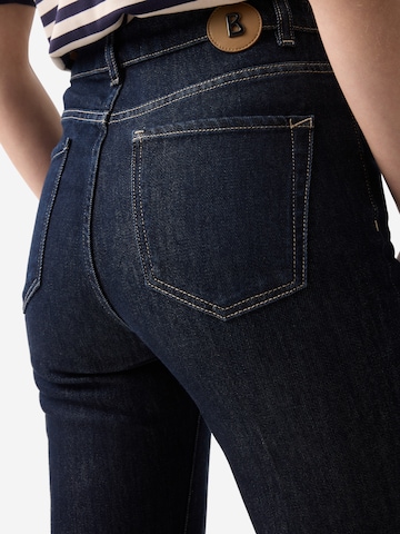 BOGNER Flared Jeans 'Devin' in Blau