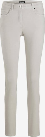 Jean 'Bella' Goldner en gris : devant