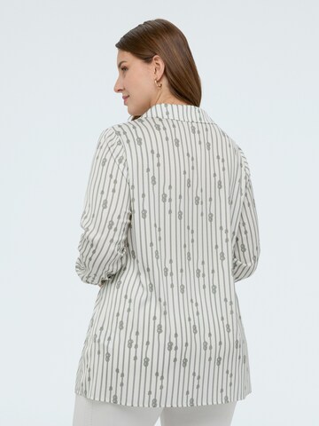 Fiorella Rubino Blouse in Wit