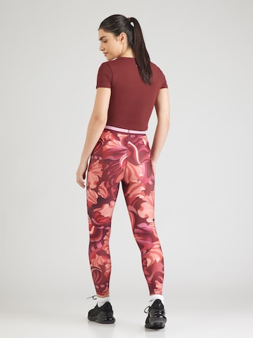 Skinny Pantalon de sport PUMA en rouge