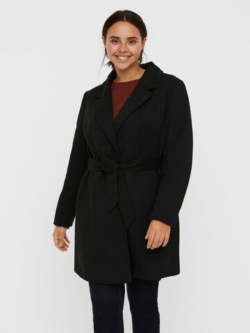 Vero Moda Curve Mantel in Schwarz: Vorderseite
