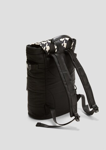 s.Oliver Rucksack in Schwarz