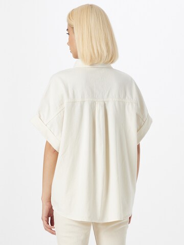 Monki Bluse in Weiß