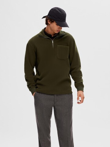 SELECTED HOMME Pullover in Grün