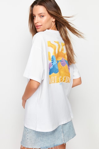 Trendyol Shirt in White