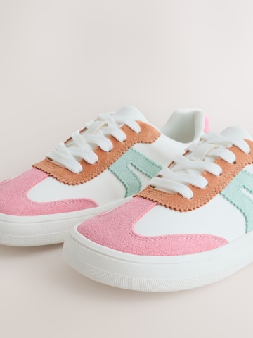 Next Sneakers in Wit