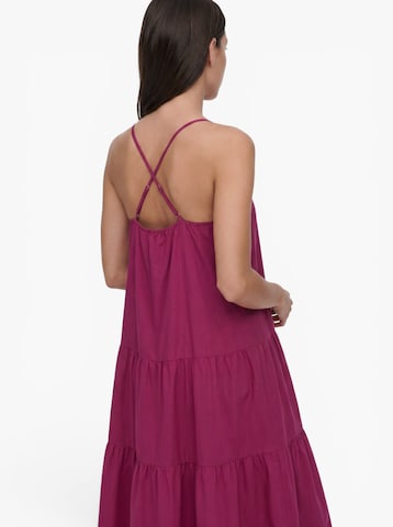 Robe MAKARIĆ en rouge