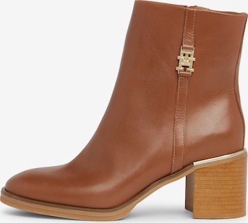 TOMMY HILFIGER Ankle Boots in Brown: front