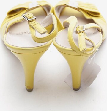 Salvatore Ferragamo Sandals & High-Heeled Sandals in 39,5 in Yellow