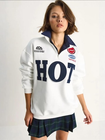 Sweat-shirt Bianco Lucci en blanc
