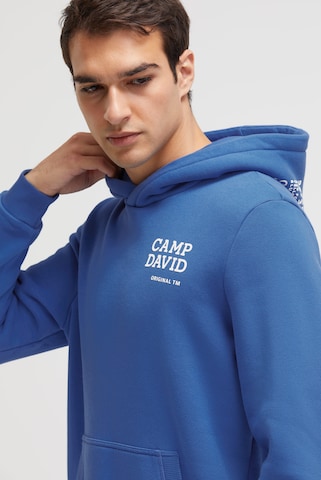 CAMP DAVID Sweatshirt in Blau