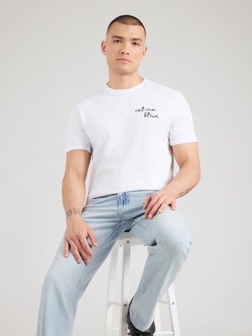 Calvin Klein Jeans Μπλουζάκι σε λευκό: μπροστά