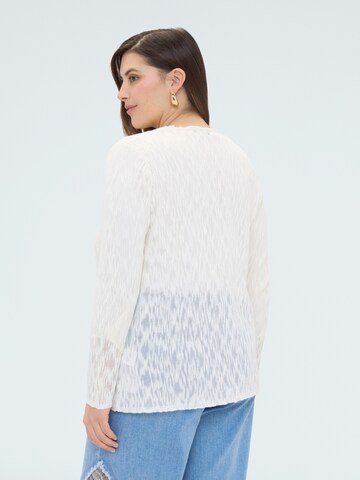 Cardigan Fiorella Rubino en blanc