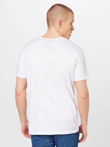 CAMP DAVID Тениска в бяло
