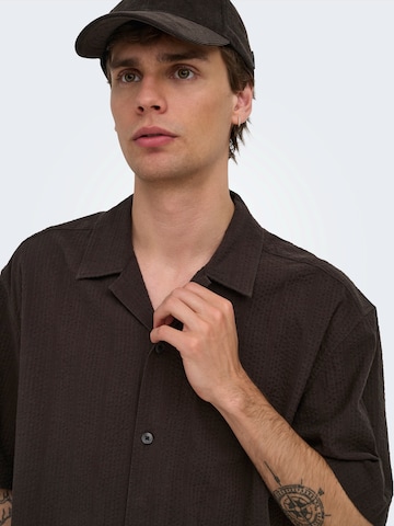 Coupe regular Chemise 'ONSCRUZ' Only & Sons en noir