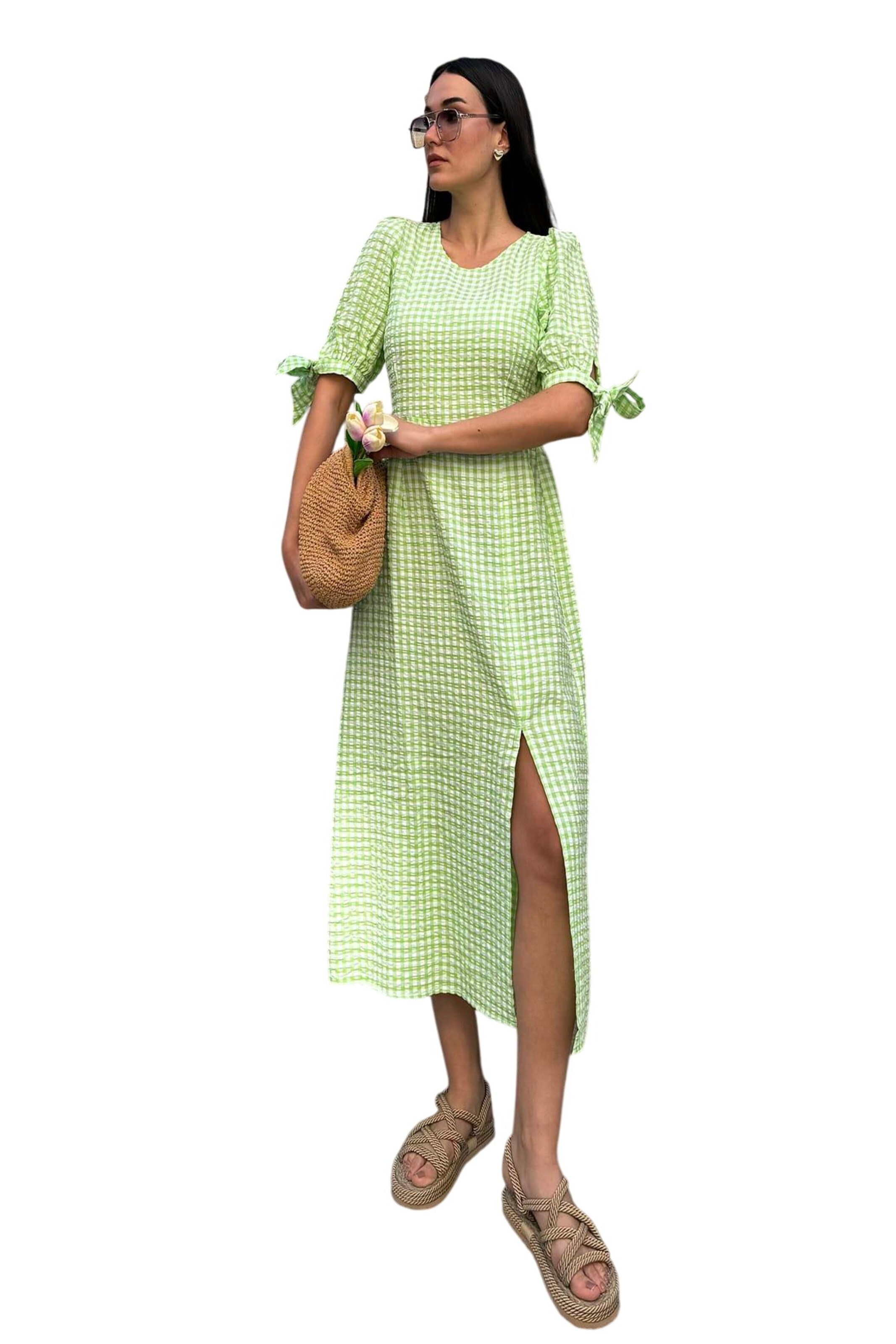 For You Moda Kleid in Grün