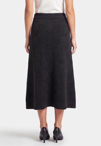 Jupe usha BLACK LABEL en noir