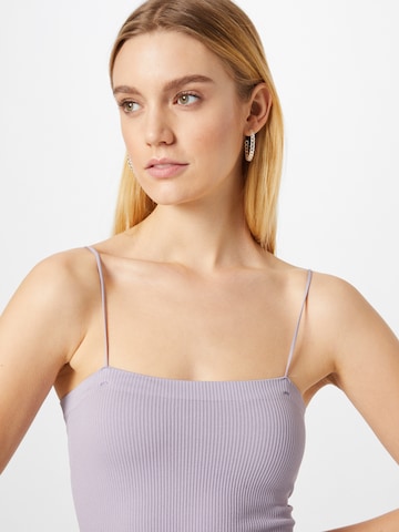 BDG Urban Outfitters Topp 'HARRIET' i lilla