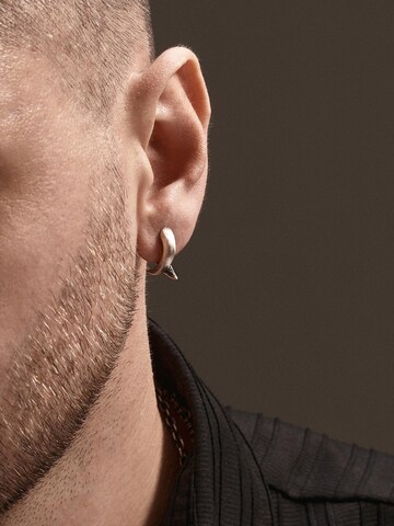 REYTEL Earring 'FARLIG' in Silver: front