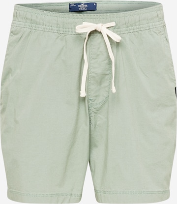 HOLLISTER Regular Trousers in Green: front