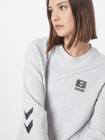 Hummel Sportsweatshirt 'Liam' in Grau