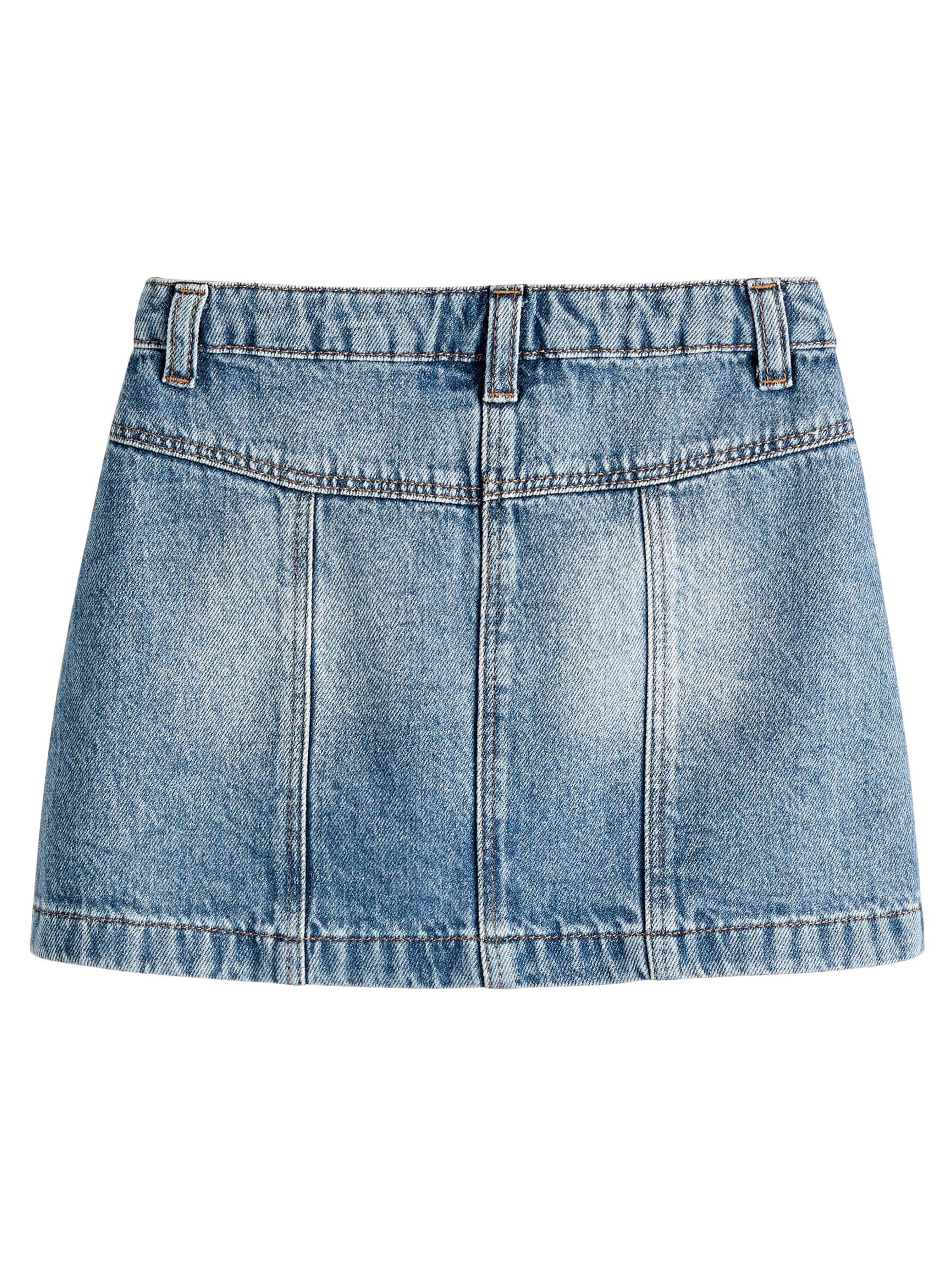 Next Rok in Blauw