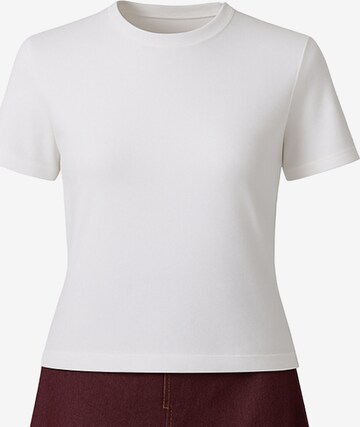 Touche Prive Shirt in White: front