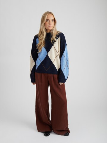 Peppercorn - Top 'Tirna' en azul