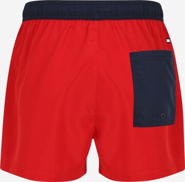 Tommy Jeans - Bermudas en rojo