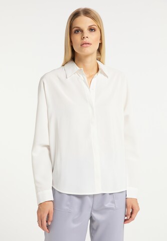 RISA Blouse in Wit: voorkant