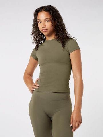 YO-GAYA Sporttop 'Short Sleeve Top' in Groen