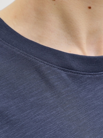 JACK & JONES Bluser & t-shirts 'JORMONTAUK' i blå