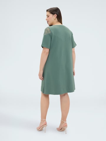 Robe Fiorella Rubino en vert