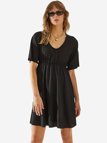Bianco Lucci - Vestido em preto: frente