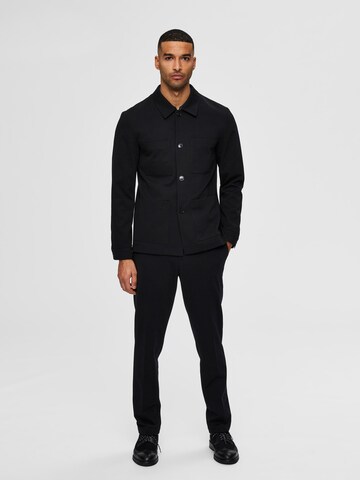 Coupe regular Veste mi-saison SELECTED HOMME en noir