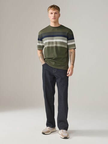 T-Shirt Next en vert