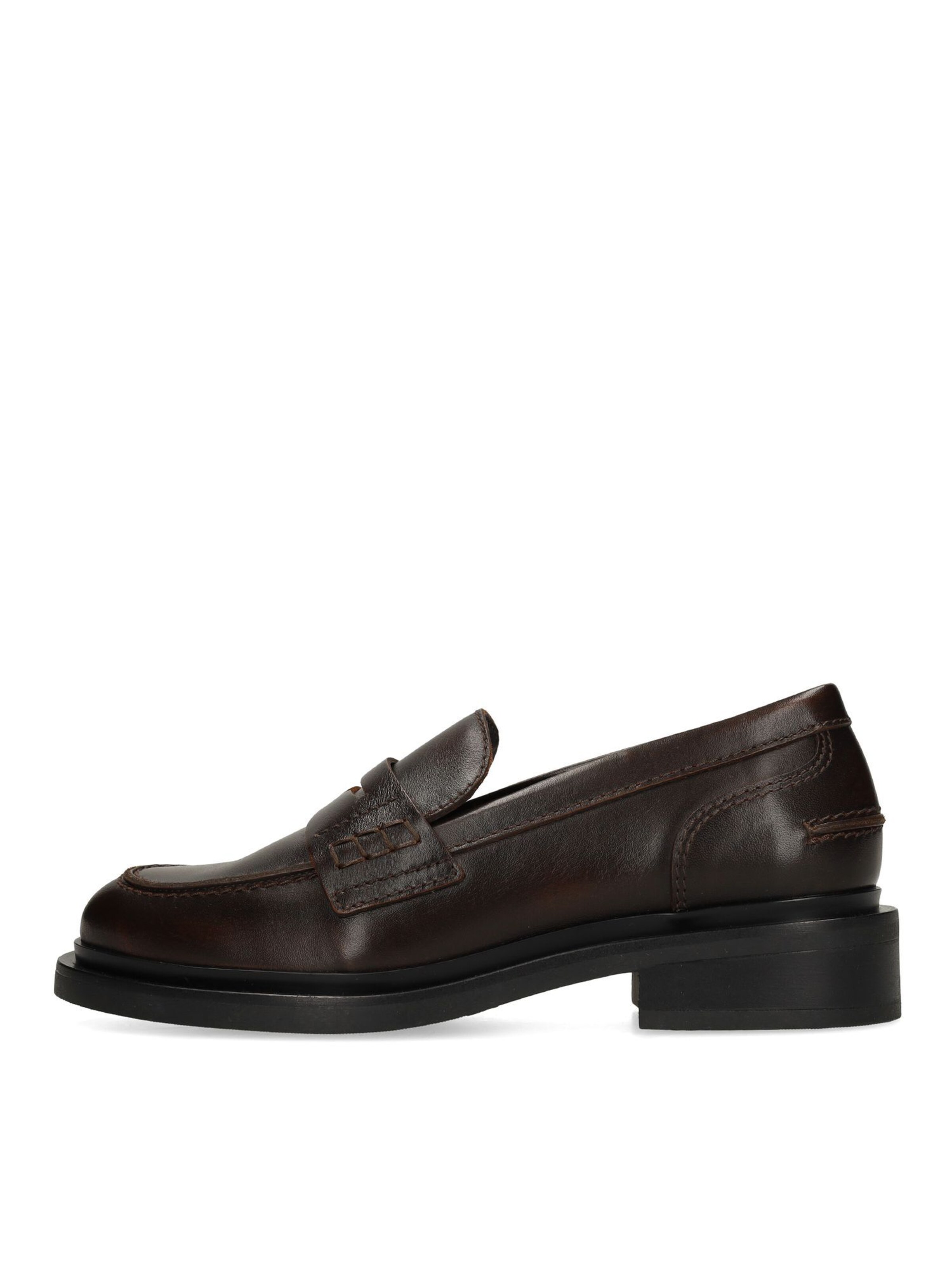 MANFIELD Classic Flats in Brown