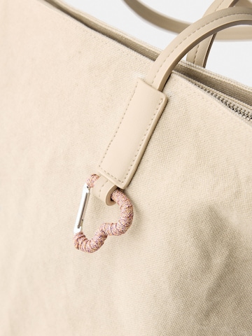 Bershka Shopper in Beige