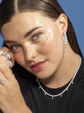 Luxenter Kette 'Iseni' in Silber