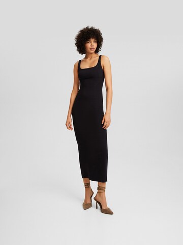 Bershka Kleid in Schwarz