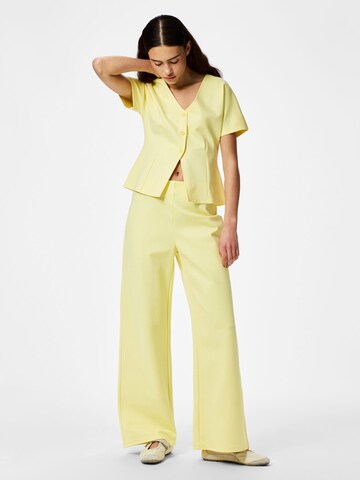PIECES Wide Leg Bukser 'PCGunhild' i gul