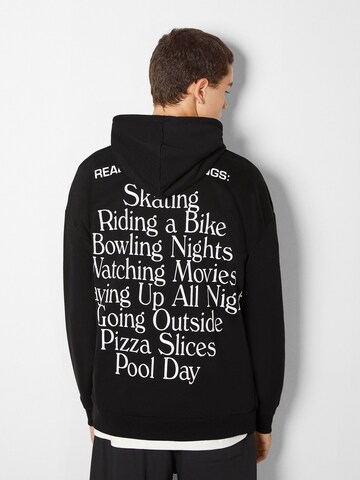 Bershka Sweatshirt in Zwart